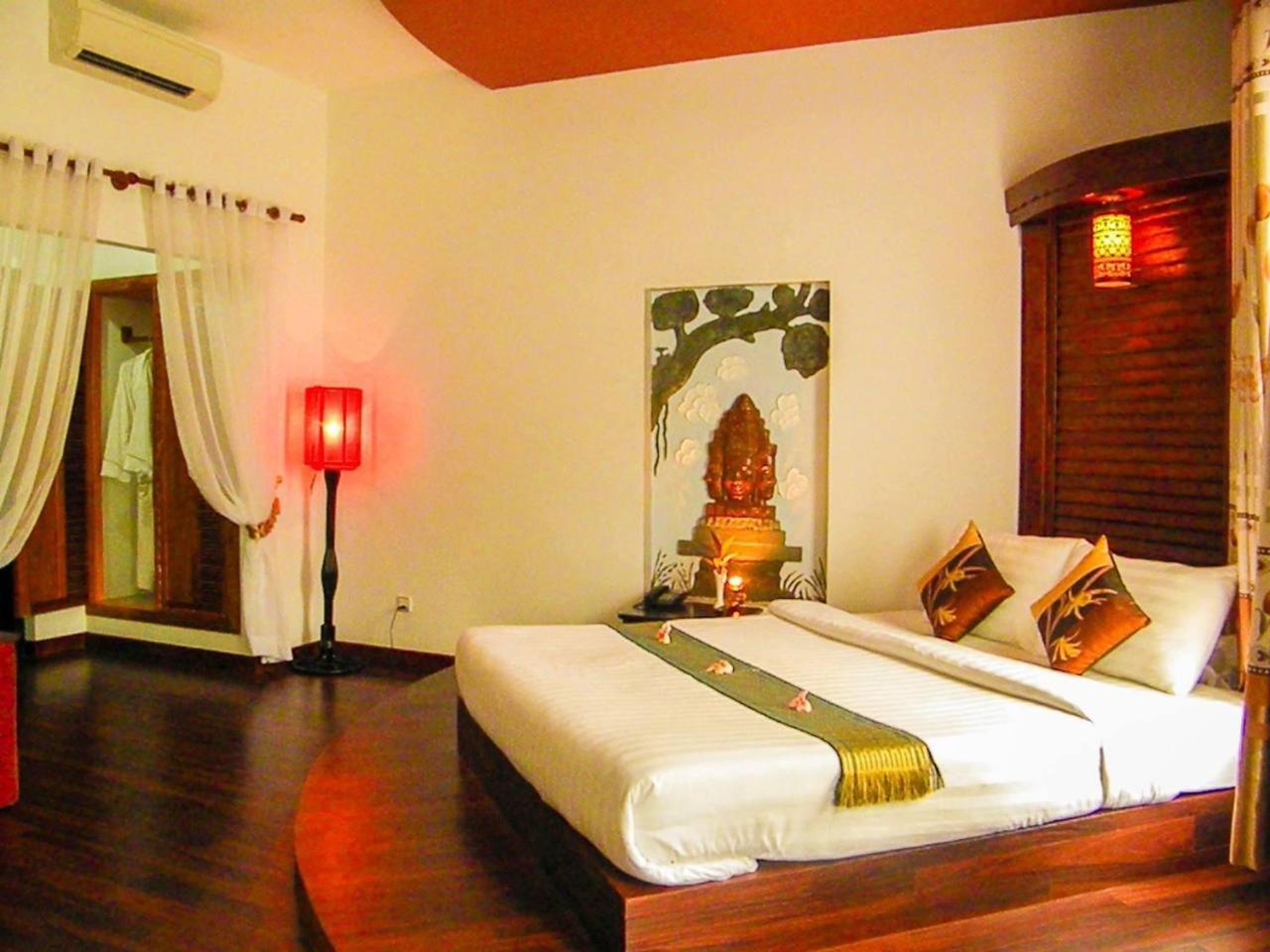 Vimean Sovannaphoum Resort Баттамбанг Экстерьер фото