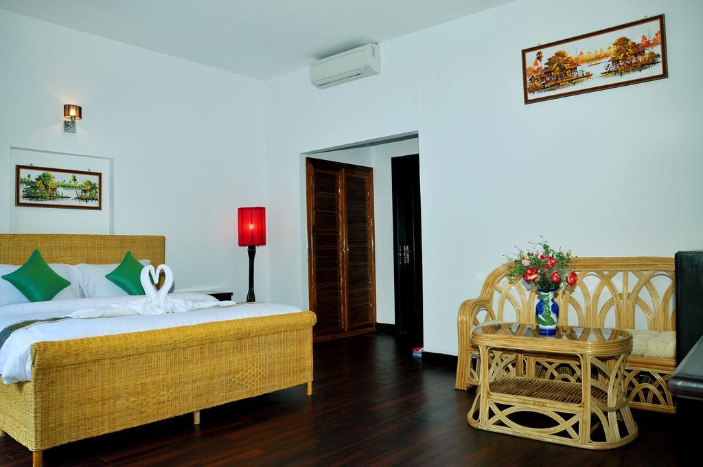 Vimean Sovannaphoum Resort Баттамбанг Экстерьер фото